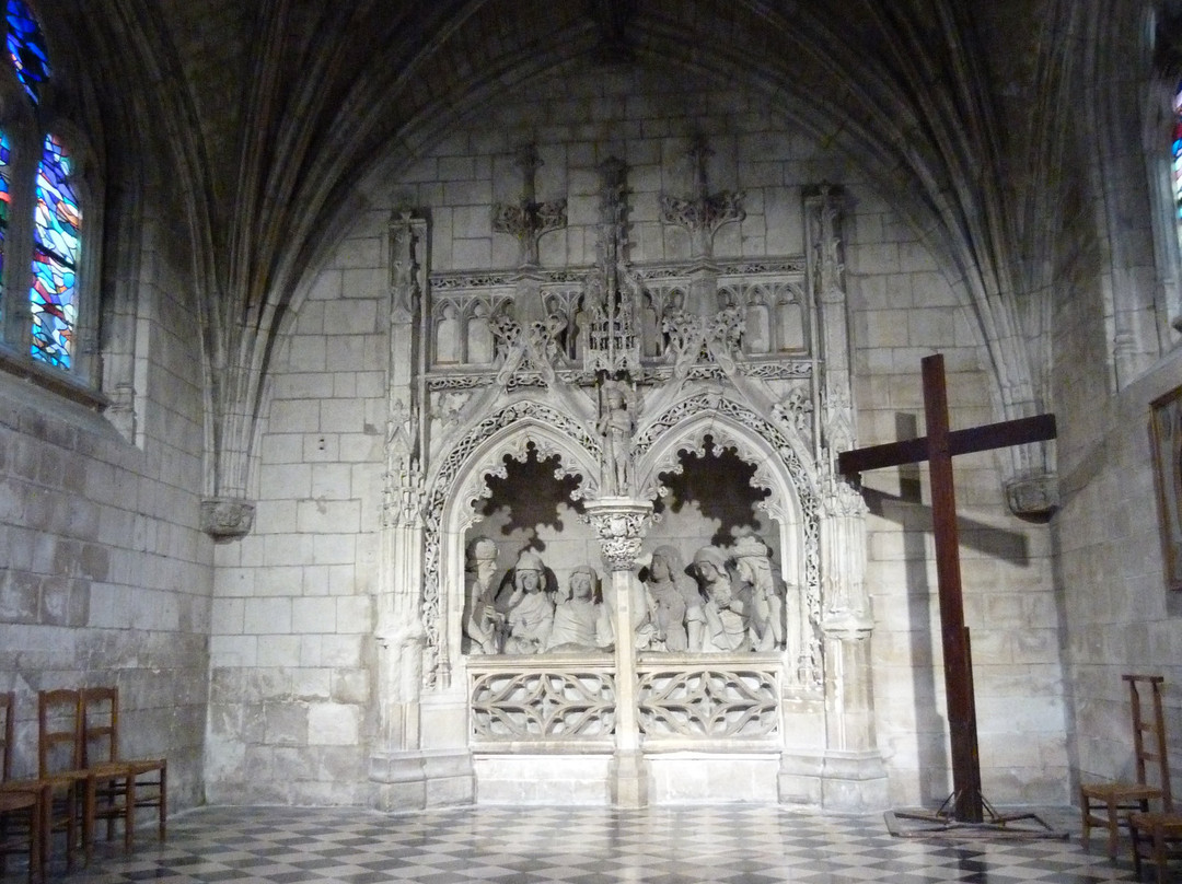 Église du Saint-Sépulcre-Abbeville必去景点