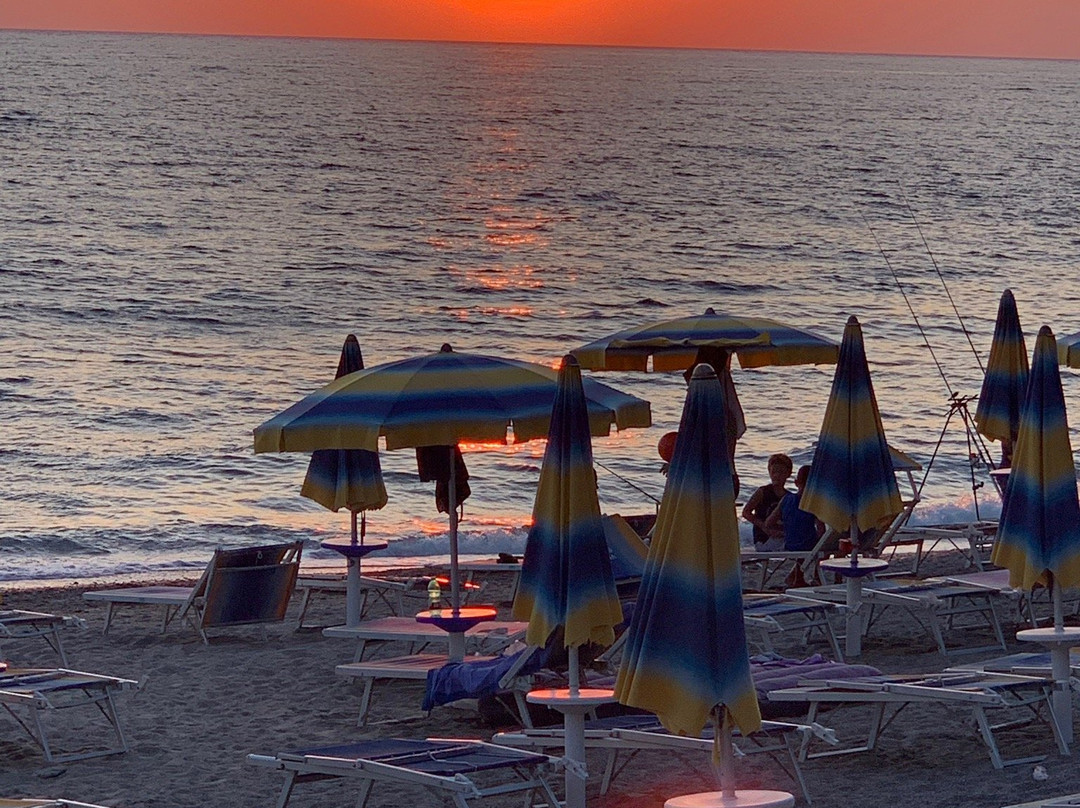 Spiaggia del Troncone景点图片