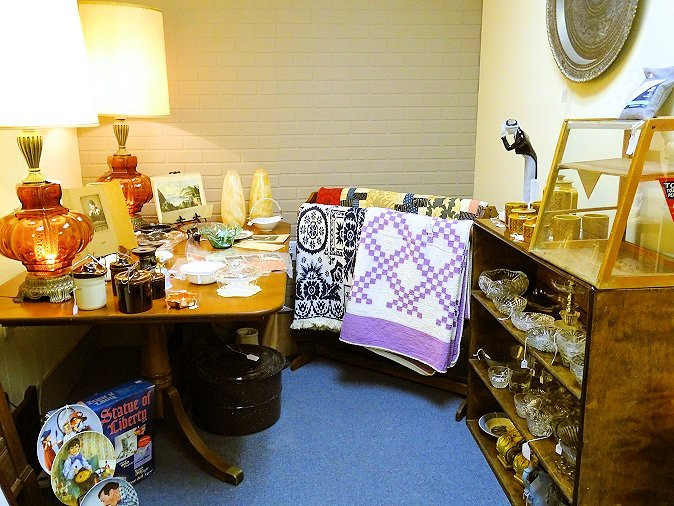 Antiques and Collectibles Marketplace-Crossville必去景点