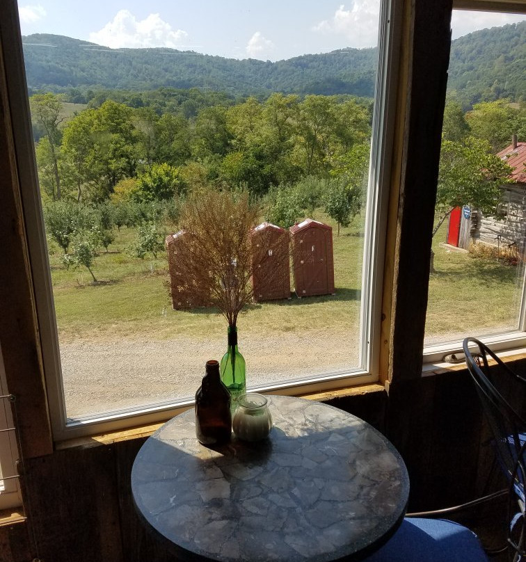 Johnson's Orchards-Bedford必去景点