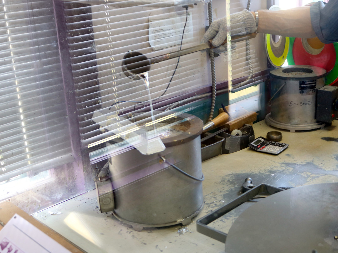 Amos Pewter-Mahone Bay必去景点