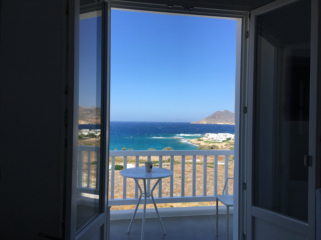 Milos Breeze Boutique Hotel主图