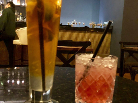 Thewlis Cocktail Lounge-利兹必去景点