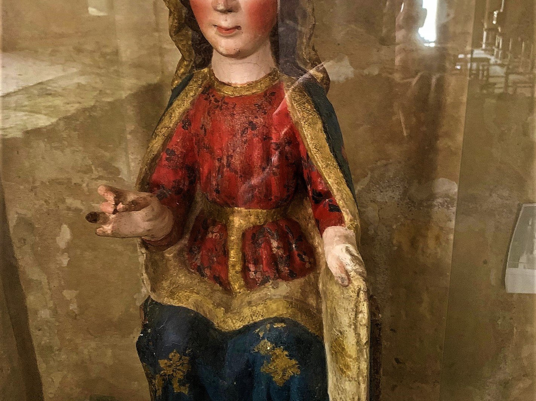 Eglise Saint-Gaudent-Sommieres-du-Clain必去景点