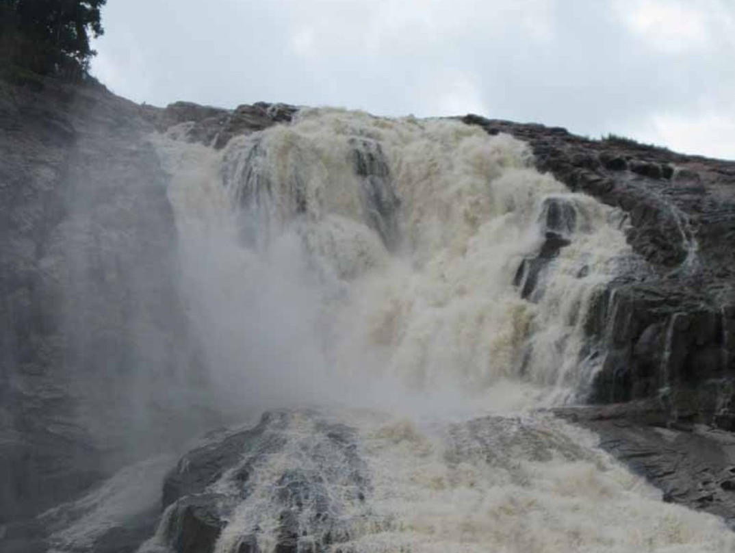 Kuntala Water Falls-Adilabad必去景点