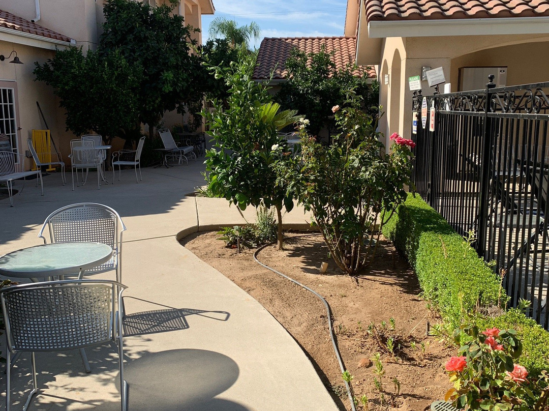 费雷斯诺花园旅馆套房酒店主图