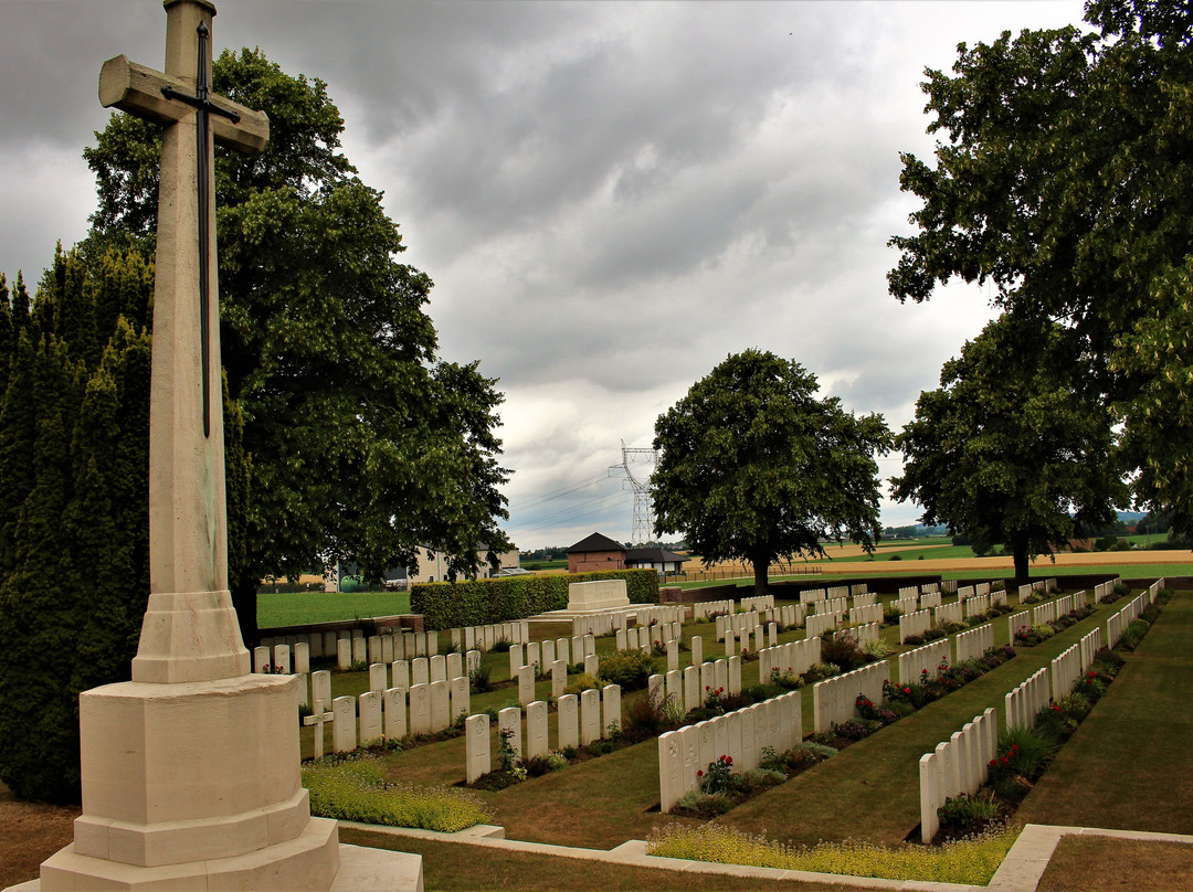 La Kreule Military Cemetery景点图片