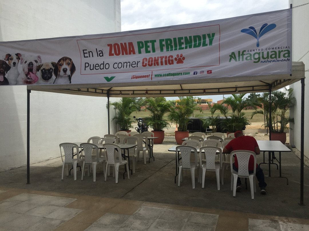 Centro Comercial ALfaguara-Jamundi必去景点