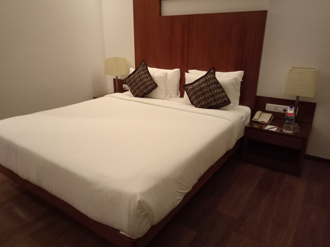 Denissons Hotel主图