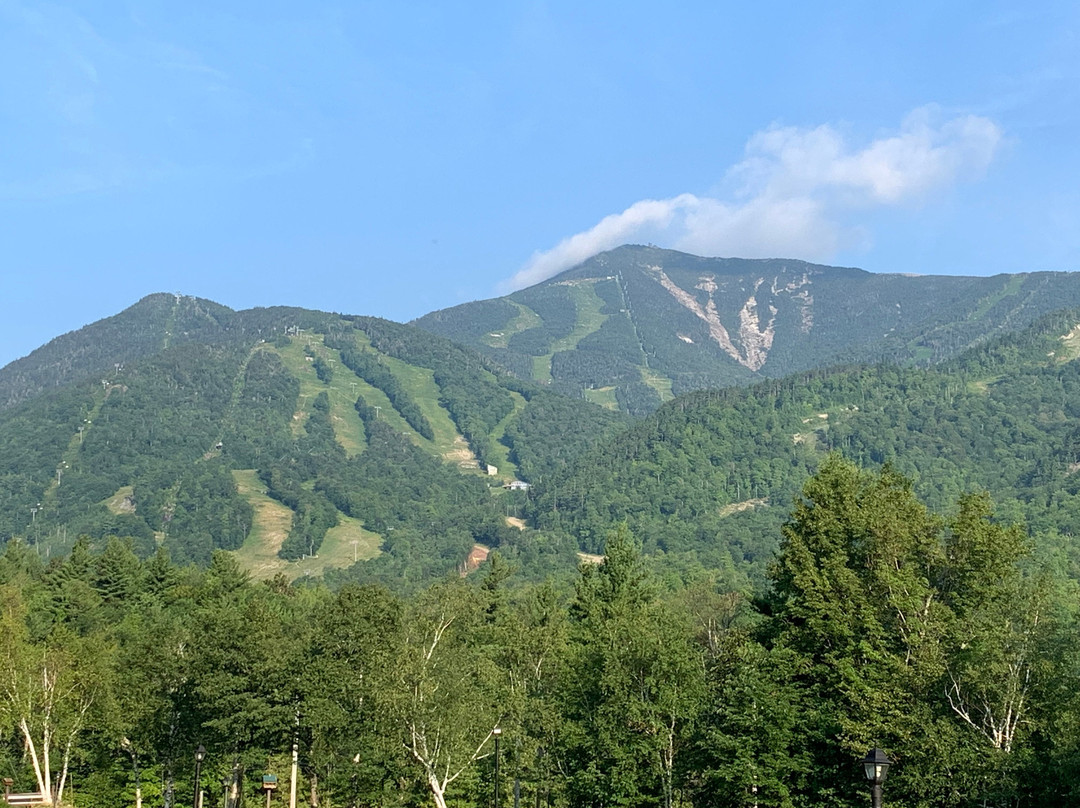 Ledge Rock at Whiteface Mountain主图
