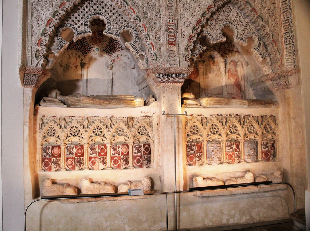 Capilla de la Magdalena-Cuellar必去景点