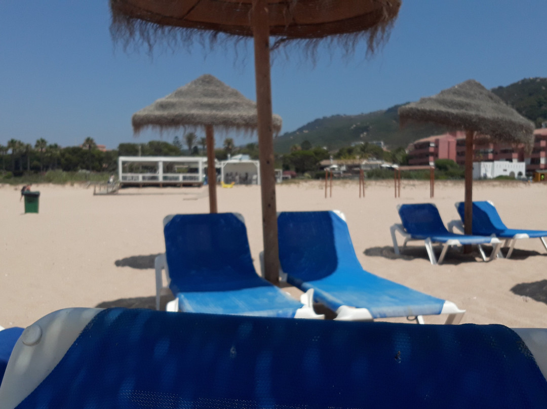 Playa de Atlanterra-加的斯市必去景点