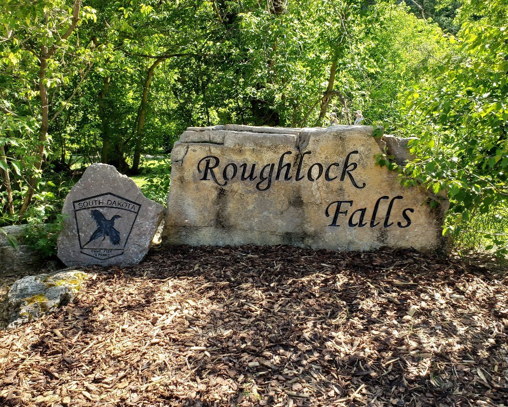 Roughlock Falls State Nature Area景点图片