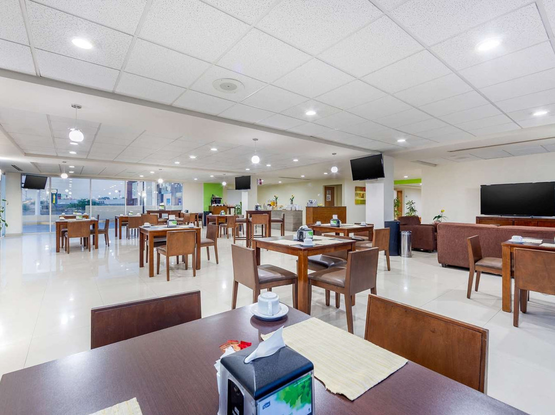 Hotel Greenwood Torreon主图