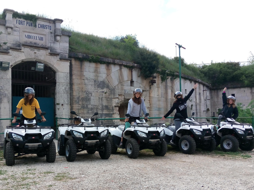 Quad Explorer Tour-Stinjan必去景点