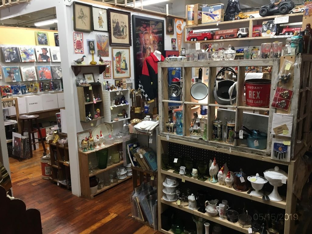 Gibsonville Antiques & Collectibles景点图片