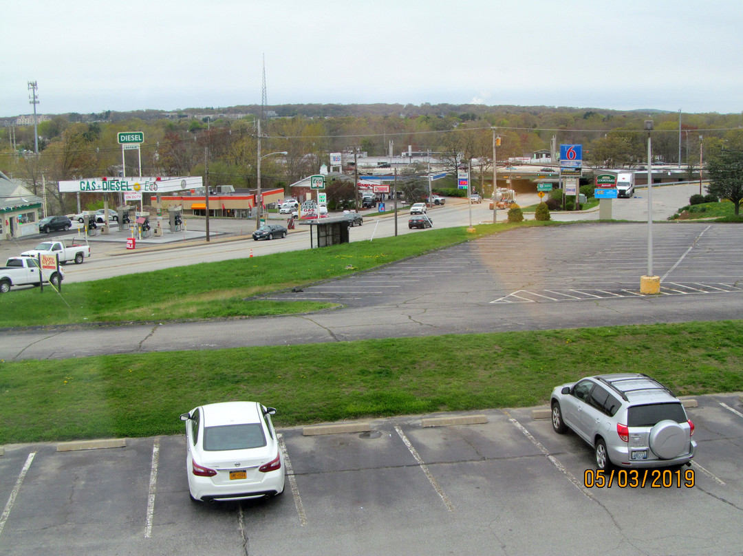 La Quinta Inn & Suites by Wyndham Warwick Providence Airport主图