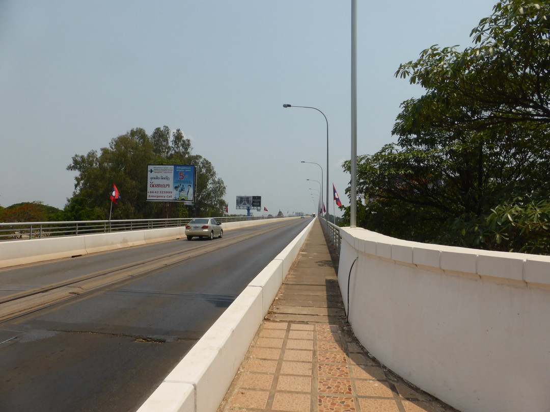 Thai-Lao Friendship Bridge景点图片