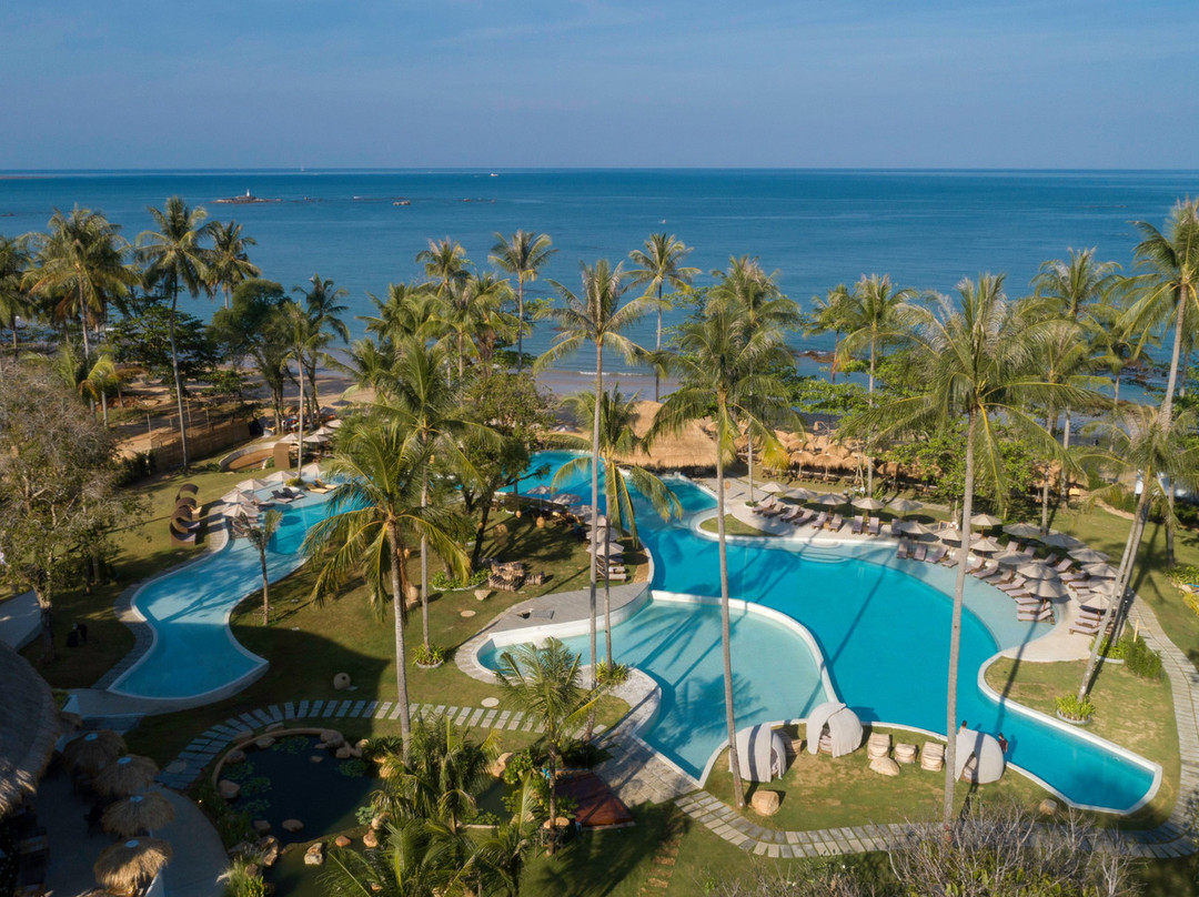 Eden Beach Khao Lak Resort & Spa主图