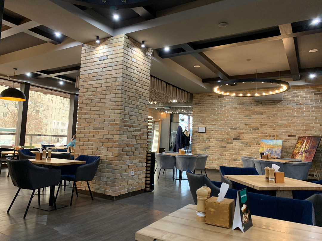 Nesterenky餐馆和美食-Testo Family Cafe