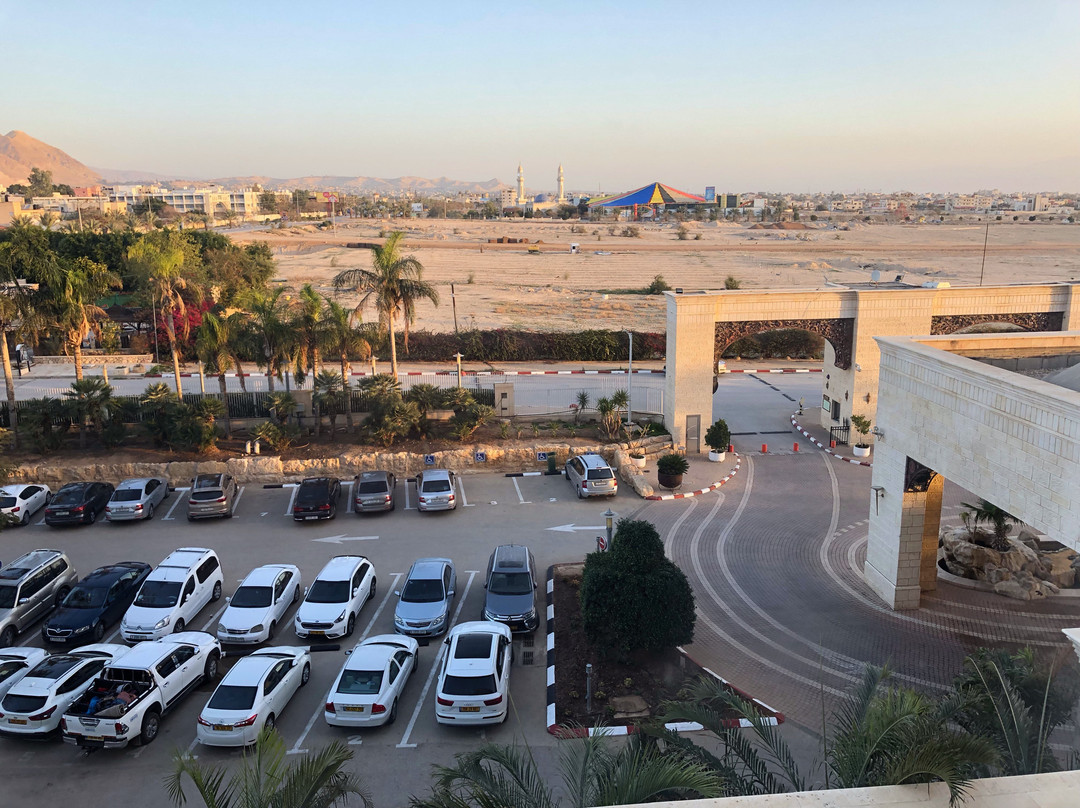 Oasis Hotel Jericho主图