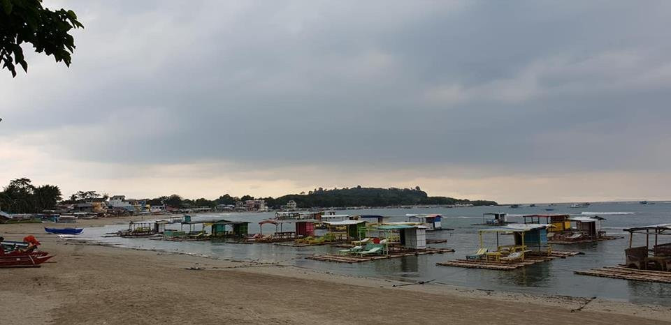 珊瑚海滩俱乐部酒店主图