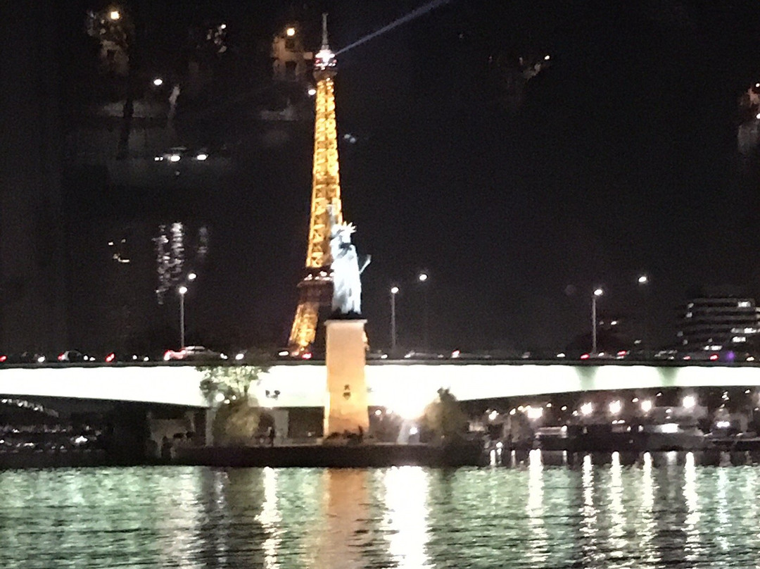 Paris Seine景点图片