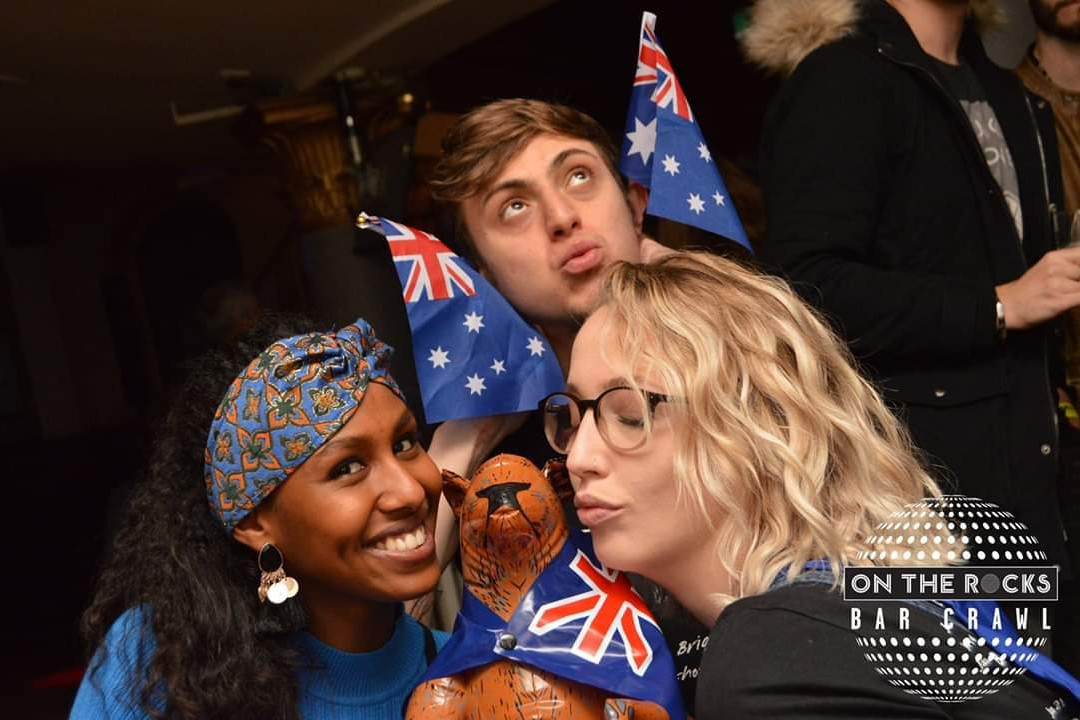 On The Rocks Bar Crawl-布莱顿必去景点