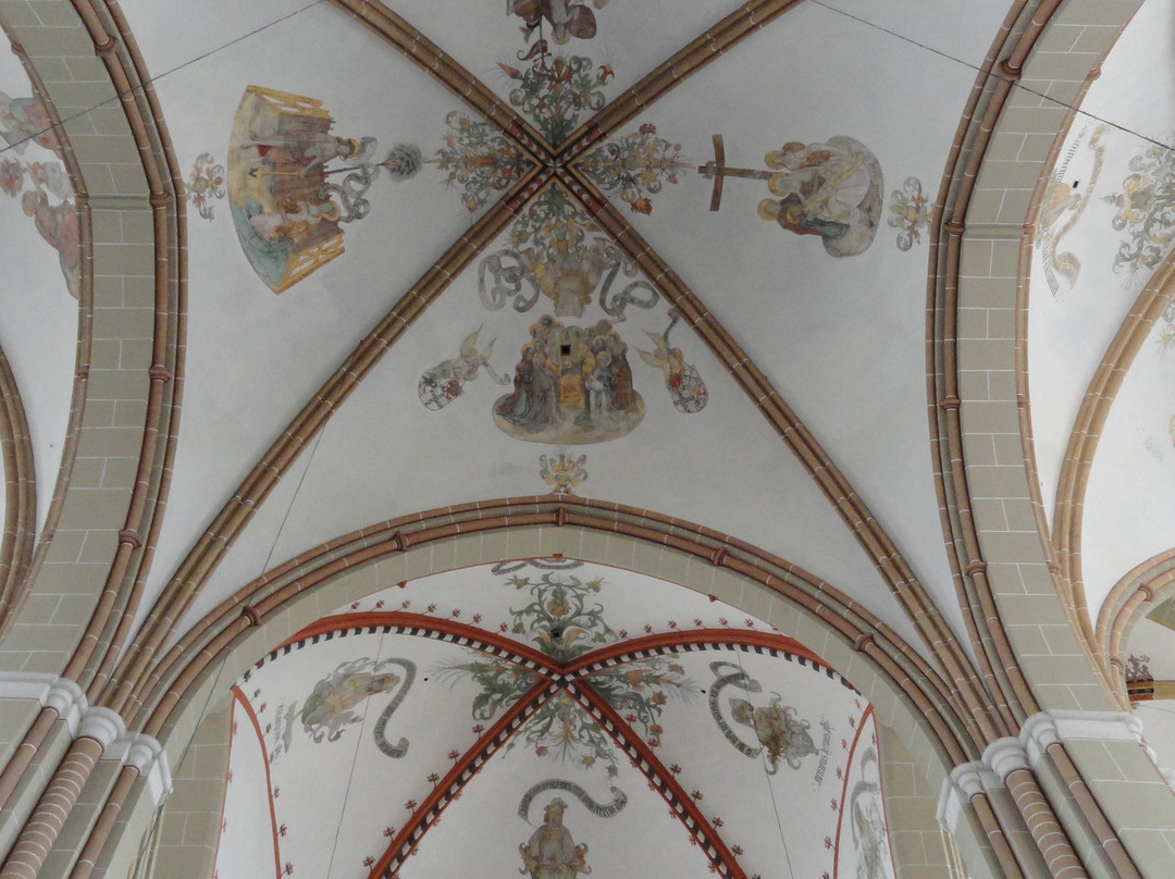 Rijksmonument Walburgiskerk Zutphen-Zutphen必去景点