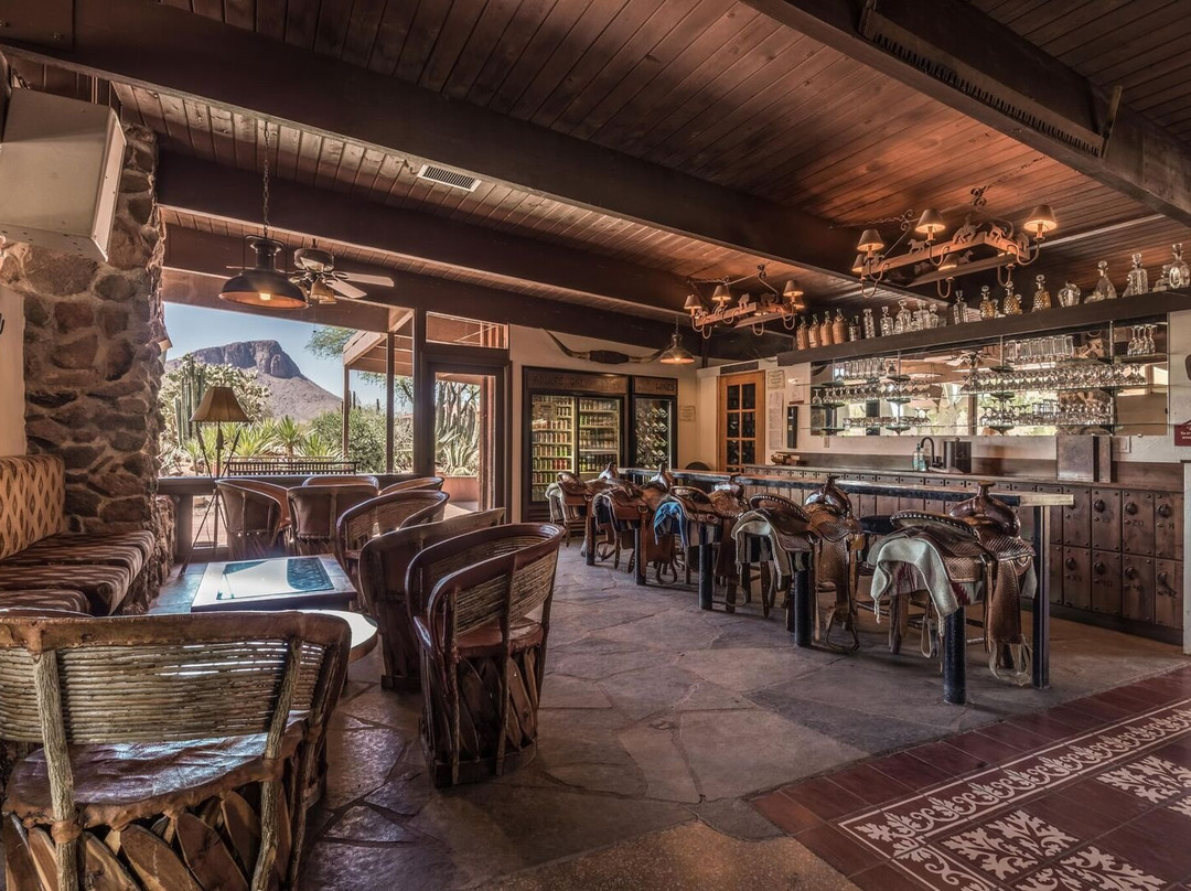 白马牧场酒店主图