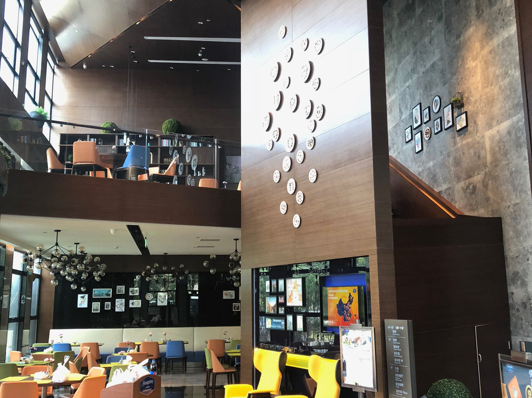 南京南站希尔顿欢朋酒店主图