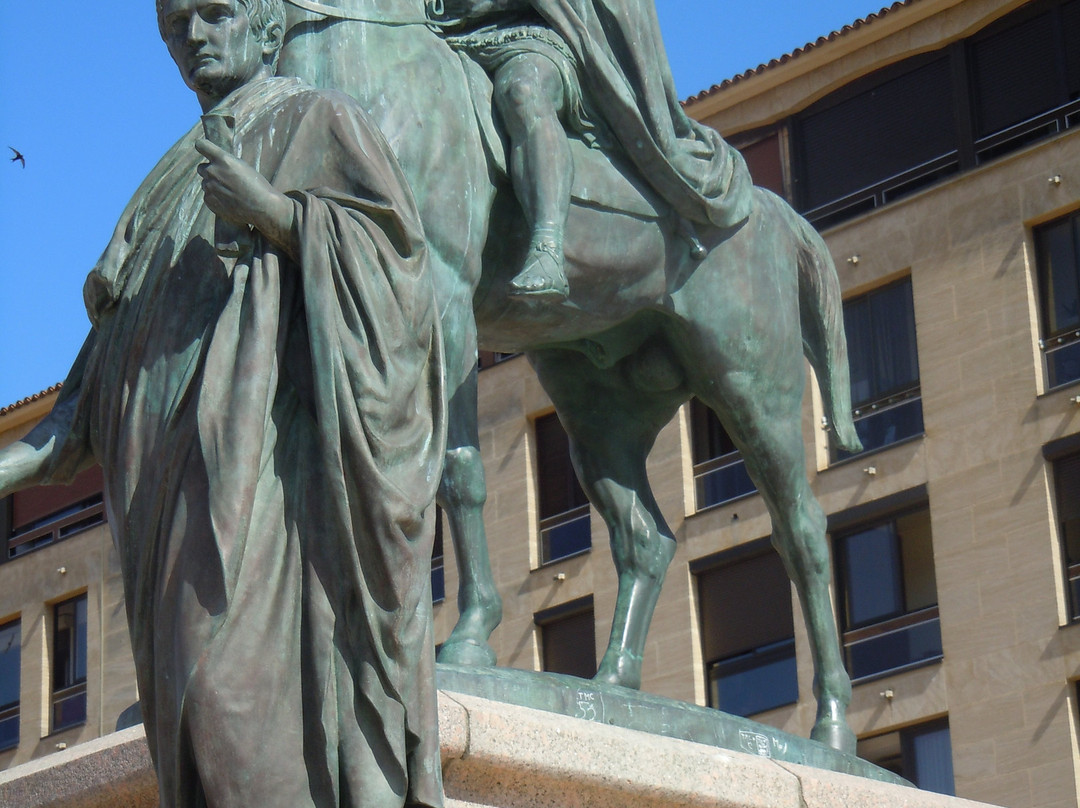 Monument Napoléon et ses quatre frères景点图片