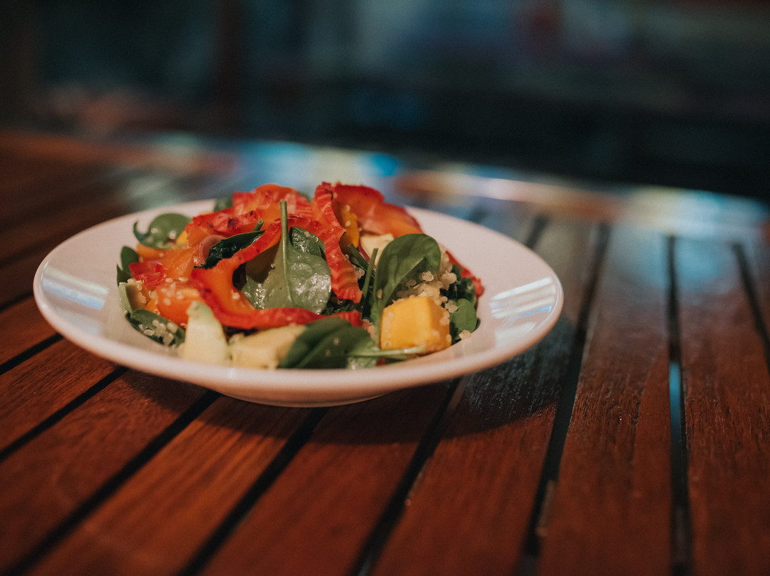 Jump Inn Craft Beer Bar & Restaurant