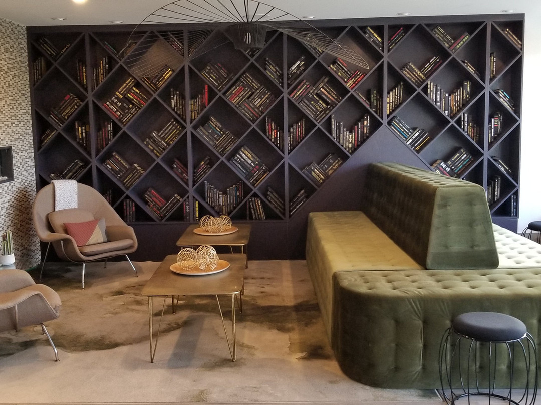 Sandman Hotel Hamilton主图