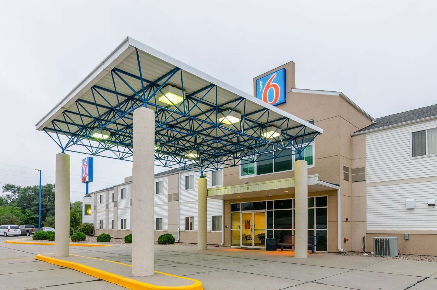 Motel 6 Kearney-官方