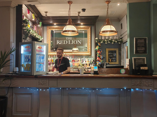 Red Lion Hotel主图