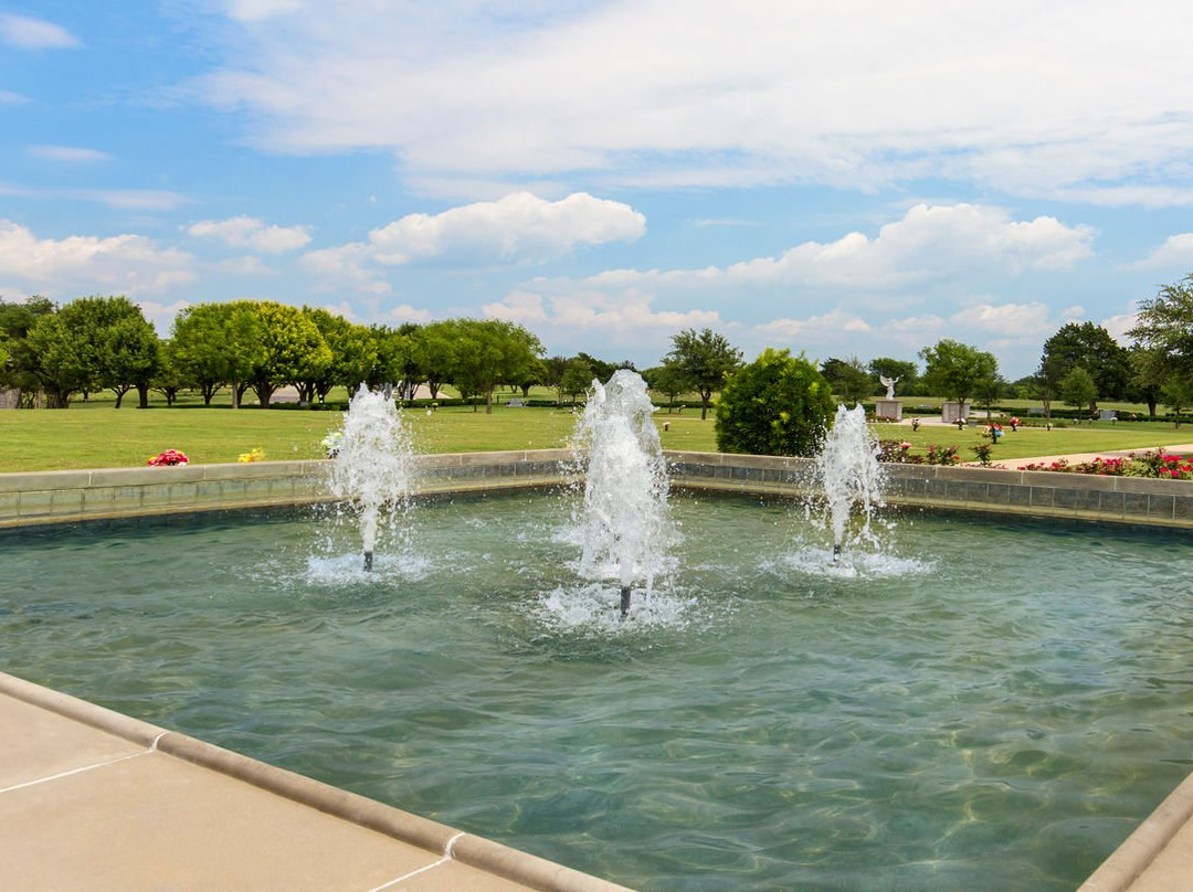 Laurel Land Funeral Home and Laurel Land Memorial Park - Dallas-达拉斯必去景点