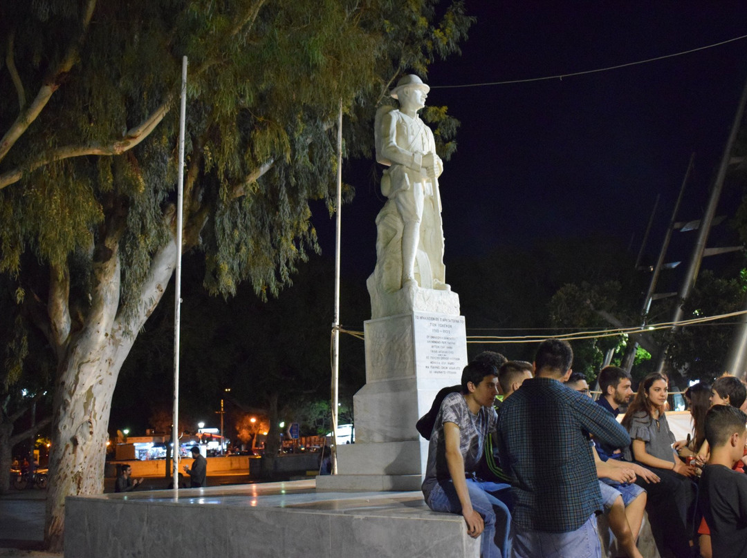 Statue of Unknown Soldier景点图片