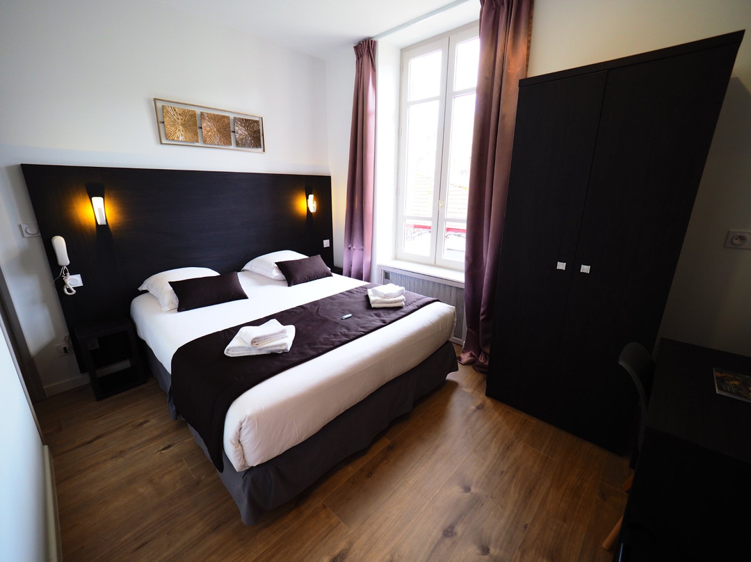 Hotel Le Biarritz - Vichy主图