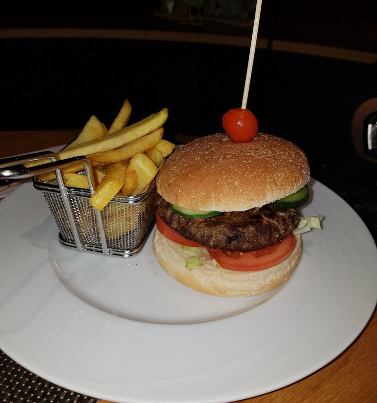 Neuastenberg餐馆和美食-Dorfschanke