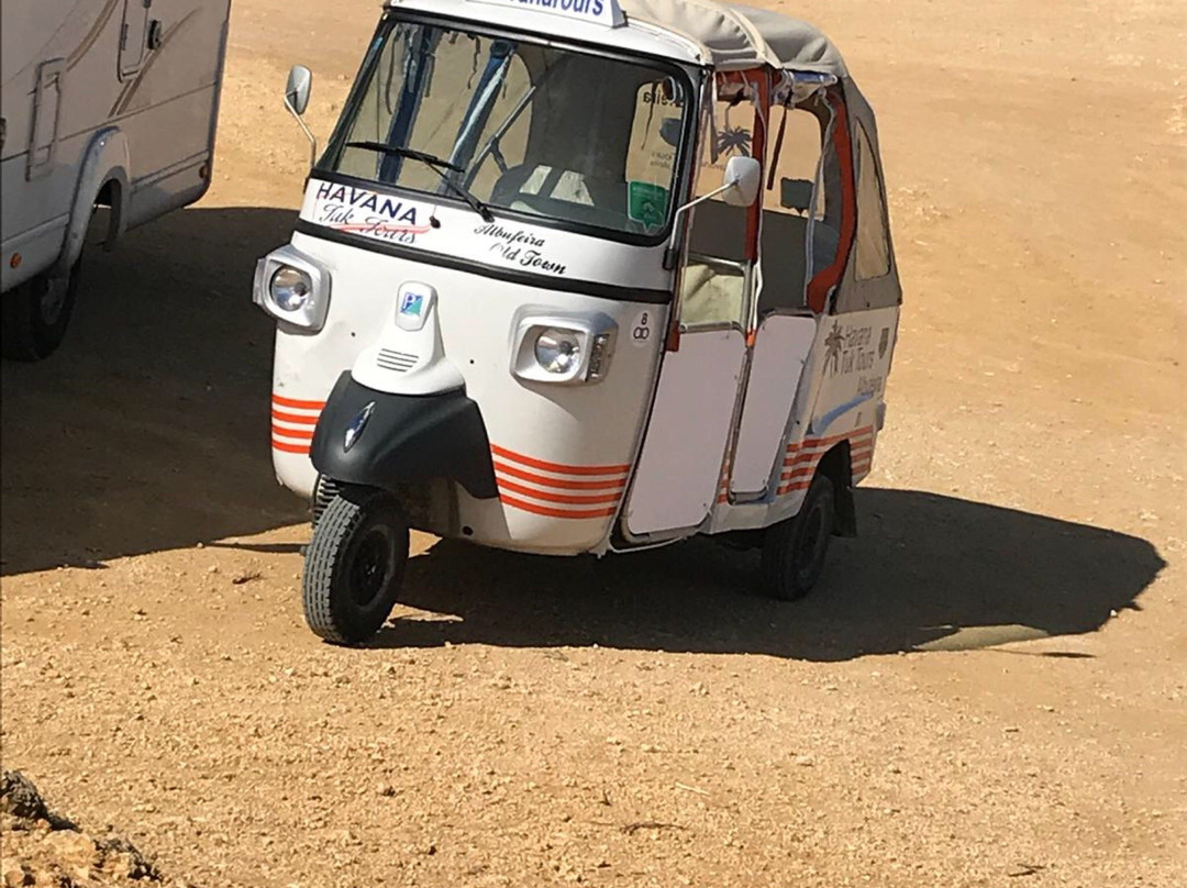 Havana Tuk Tours-阿尔布赞拉必去景点