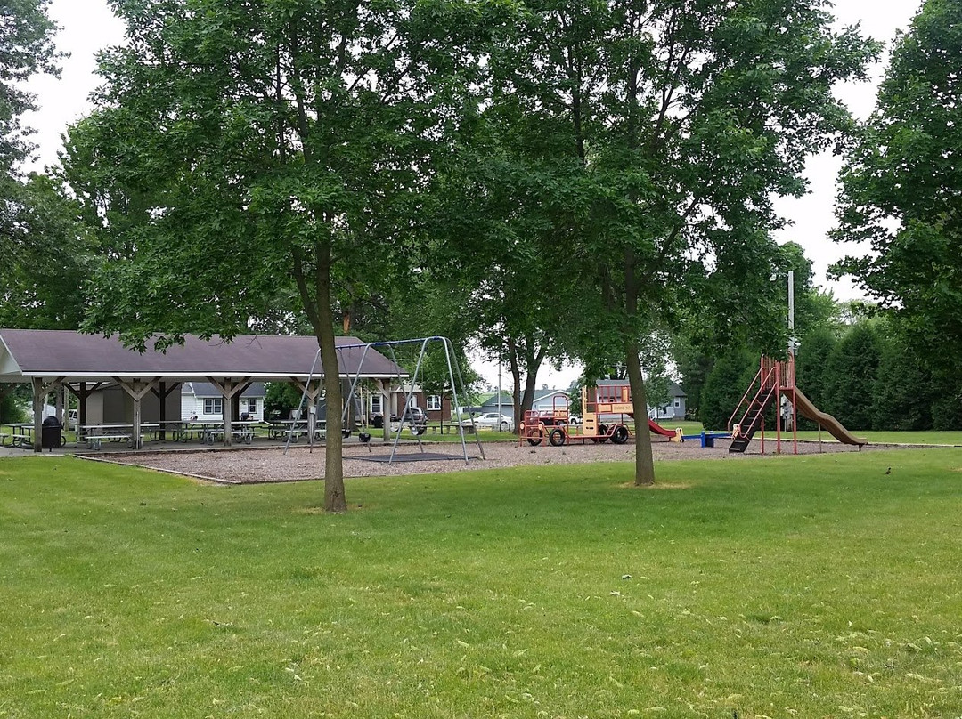 West Park-Dodge Center必去景点