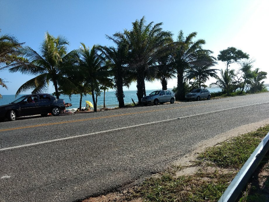 Ponta Grande Beach景点图片