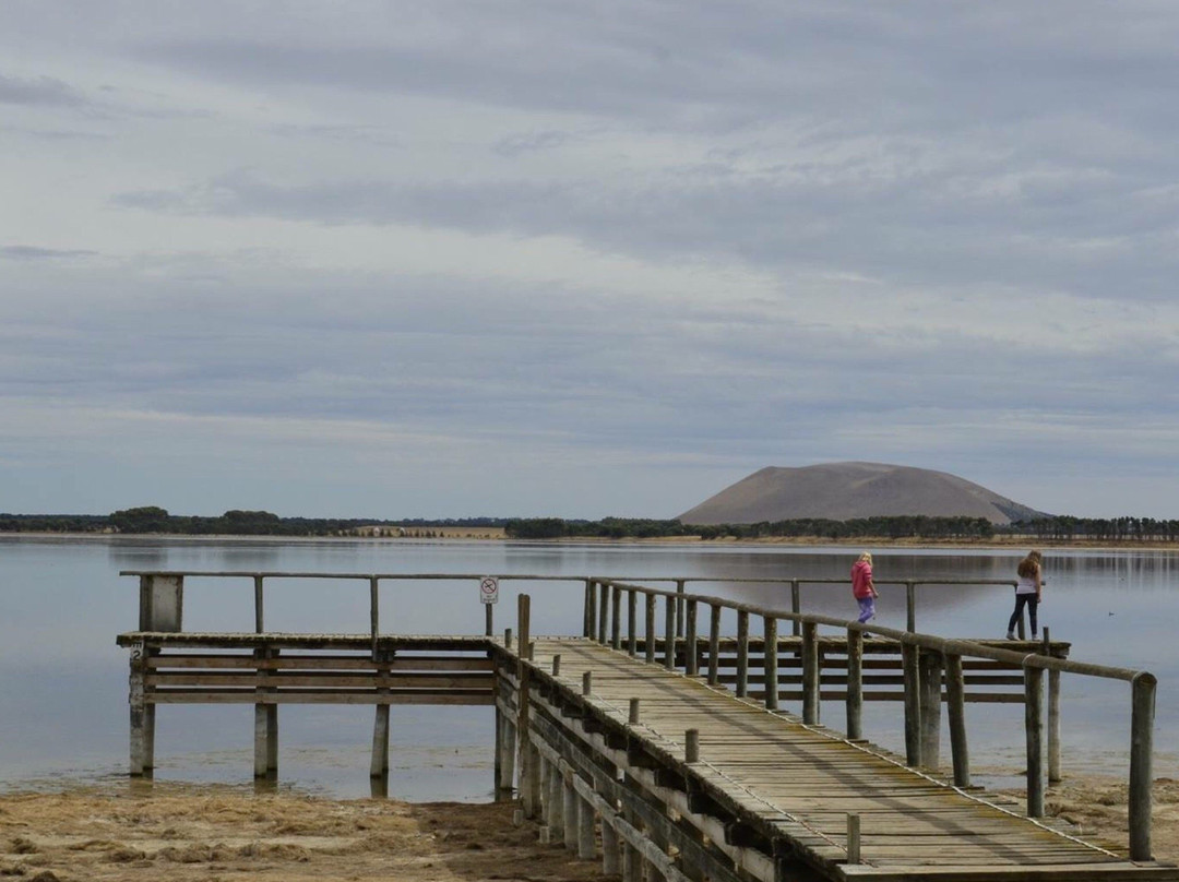Lake Tooliorook-Lismore必去景点