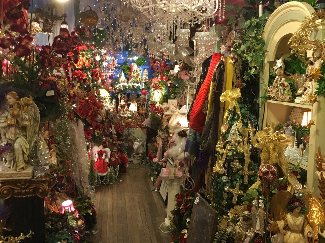 Hand of Man-Owego必去景点