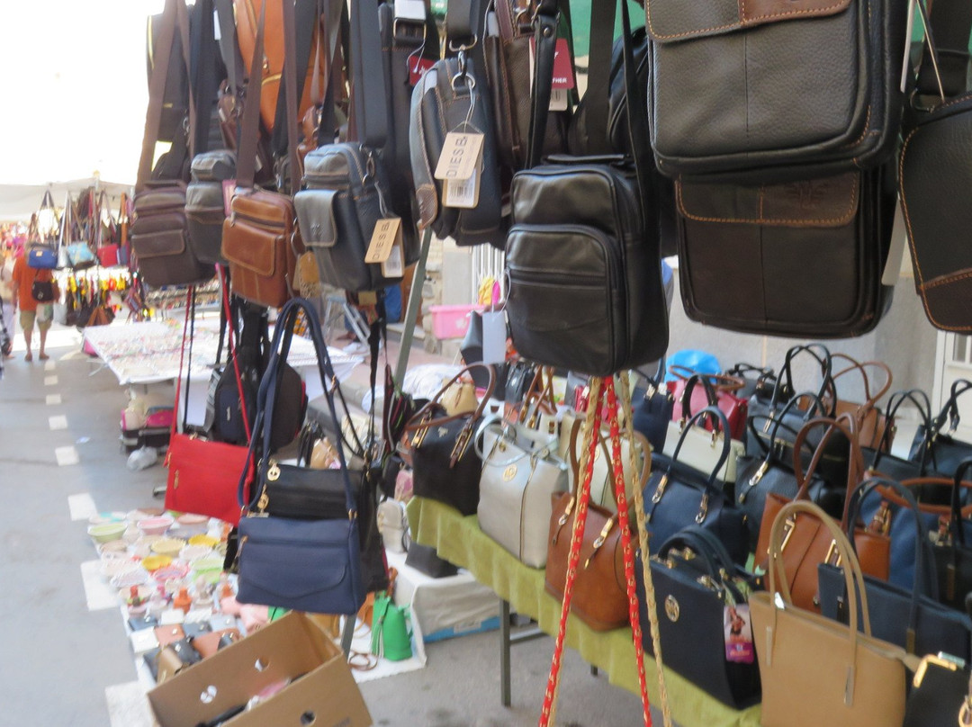 Weekly Street Market景点图片