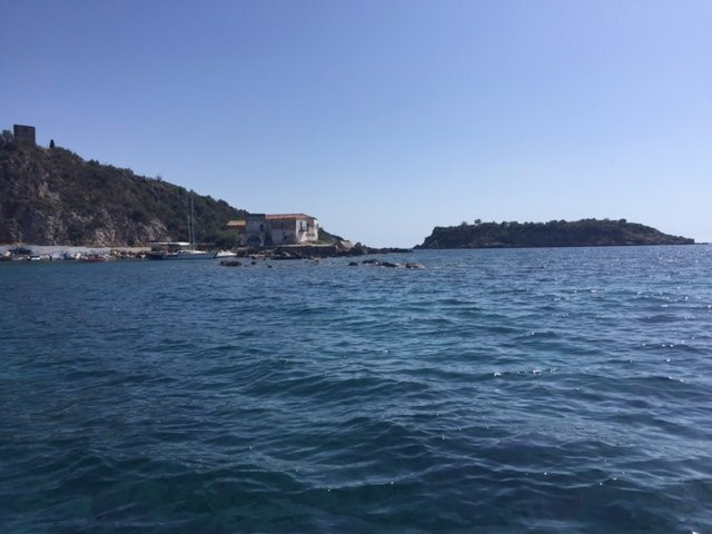 Dive Code-Stoupa必去景点