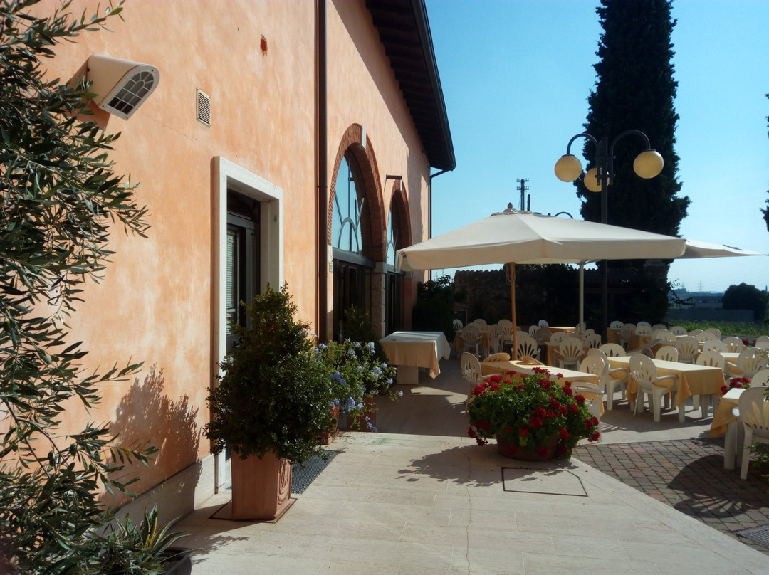 Sandra酒店住宿-Albergo Ristorante La Meridiana