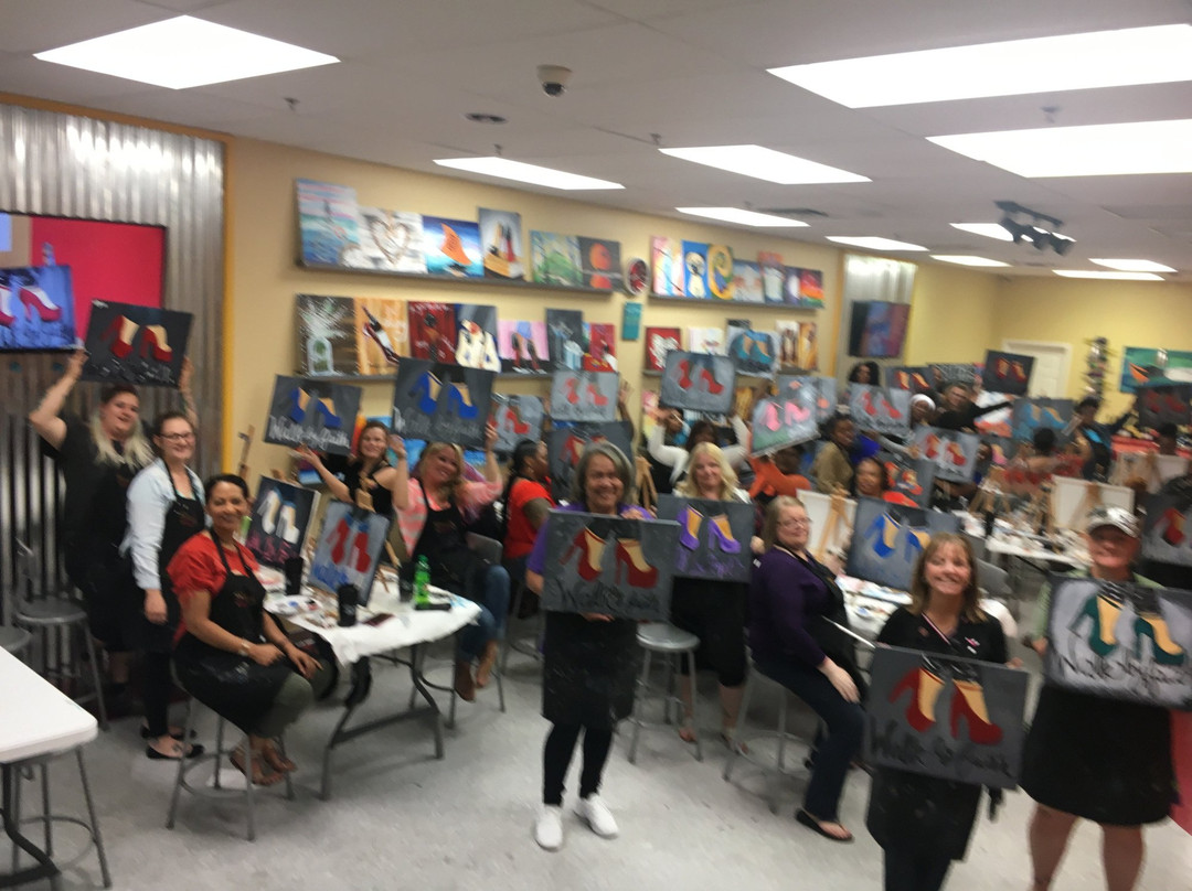 Painting with a Twist景点图片