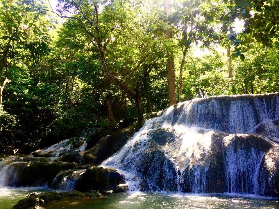 Panas Falls-达沃必去景点
